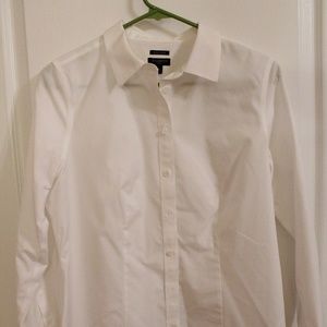 White Talbots Wrinkle Resistant Dress Shirt Size 8P